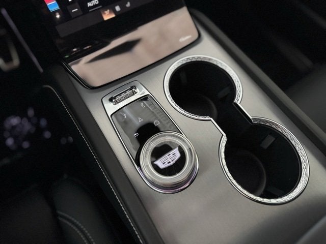 2026 Cadillac VISTIQ Luxury