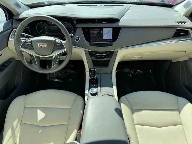 2023 Cadillac XT5 Premium Luxury