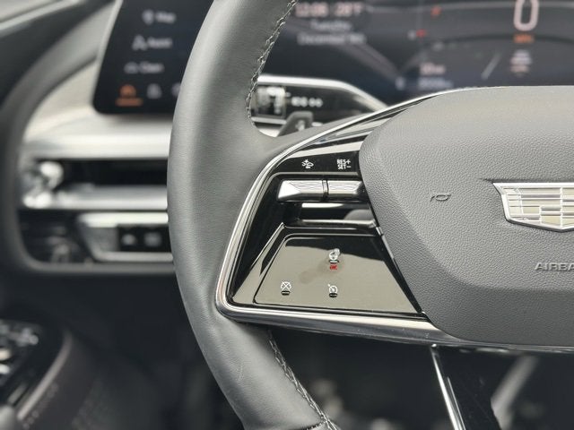 2025 Cadillac LYRIQ Luxury 1