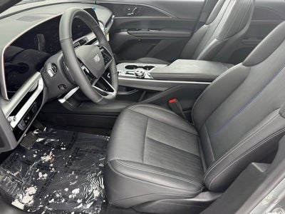 2025 Cadillac LYRIQ Luxury 1