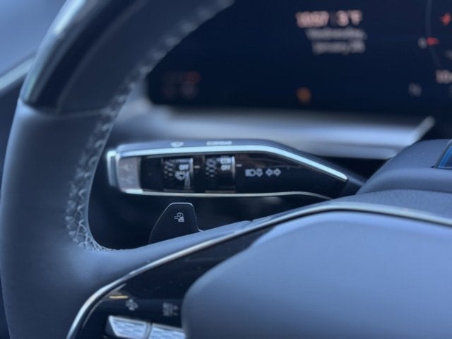 2026 Cadillac LYRIQ Premium Luxury