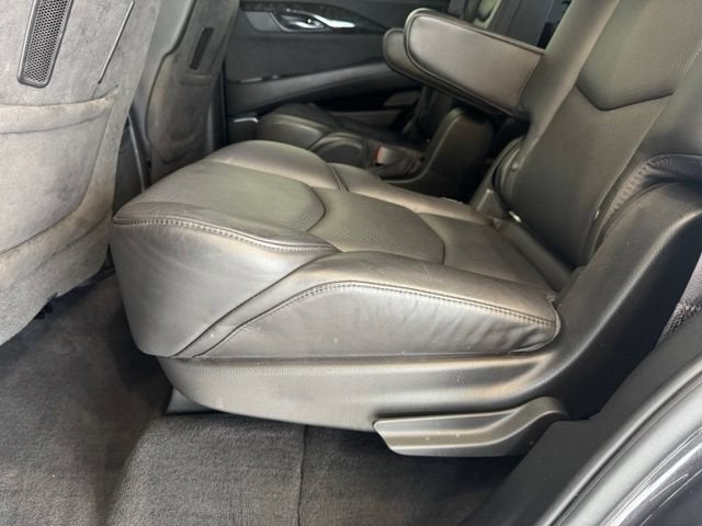 2016 Cadillac Escalade Platinum