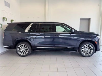 2023 Cadillac Escalade ESV Premium Luxury