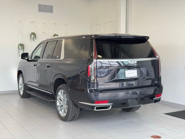 2023 Cadillac Escalade ESV Premium Luxury