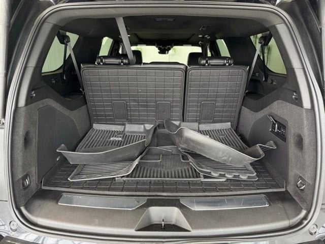 2023 Cadillac Escalade ESV Premium Luxury