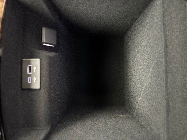 2026 Cadillac Escalade Platinum Luxury