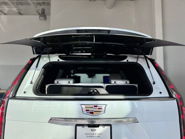 2026 Cadillac Escalade Platinum Luxury