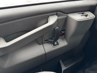 2026 Chevrolet Express Cutaway 3500 1WT