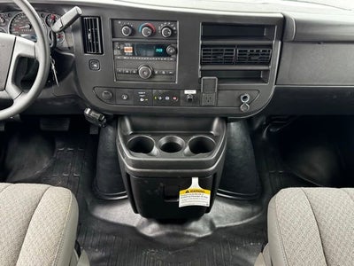 2026 Chevrolet Express Cutaway 3500 1WT