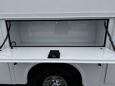 2026 Chevrolet Express Cutaway 3500 1WT