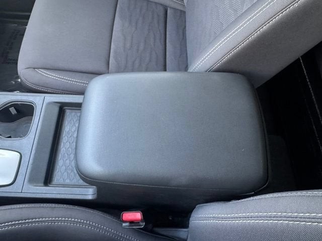 2022 Nissan Frontier Crew Cab SV 4x4