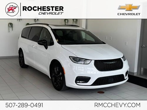 2025 Chrysler Pacifica Limited