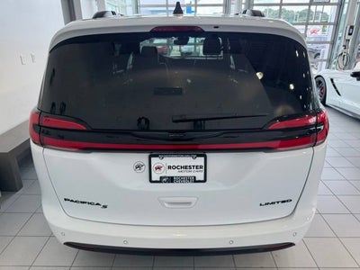 2025 Chrysler Pacifica Limited