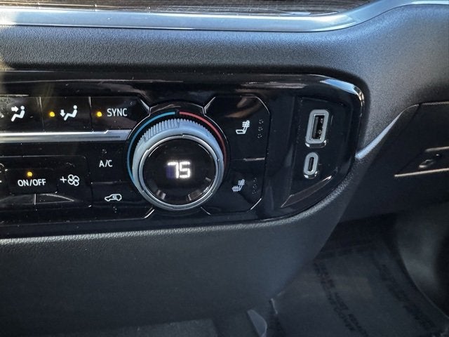 2025 Chevrolet Silverado 3500 HD LT