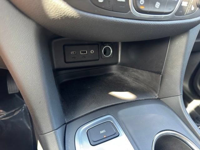 2020 Chevrolet Equinox LT - Photo 19