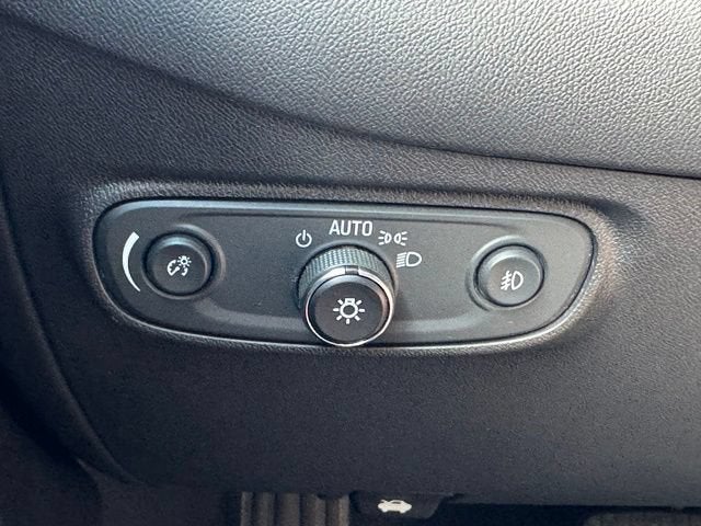 2020 Chevrolet Equinox LT - Photo 32