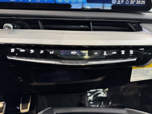 2026 Cadillac OPTIQ Premium Sport