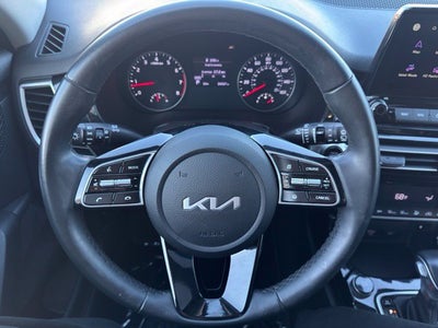 2023 Kia Seltos EX