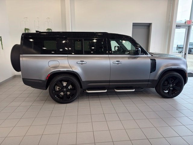 2023 Land Rover Defender 130 SE