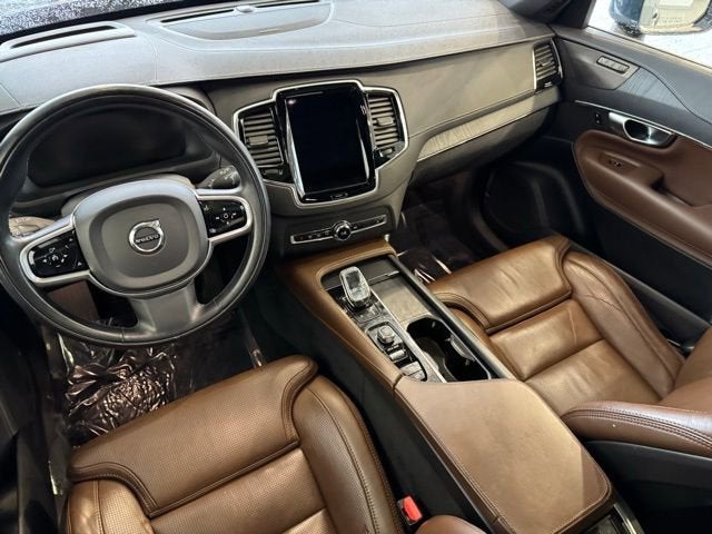 2021 Volvo XC90 Inscription Expression