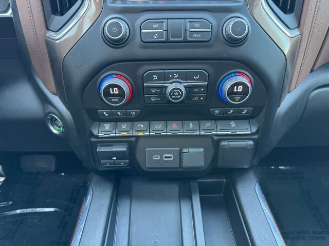 2022 Chevrolet Silverado 3500HD High Country