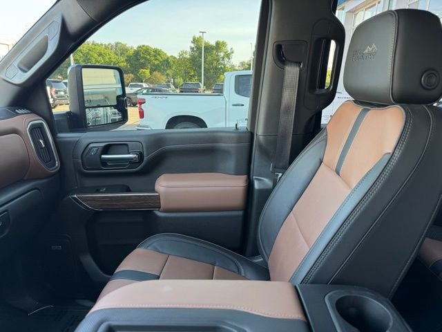2022 Chevrolet Silverado 3500HD High Country