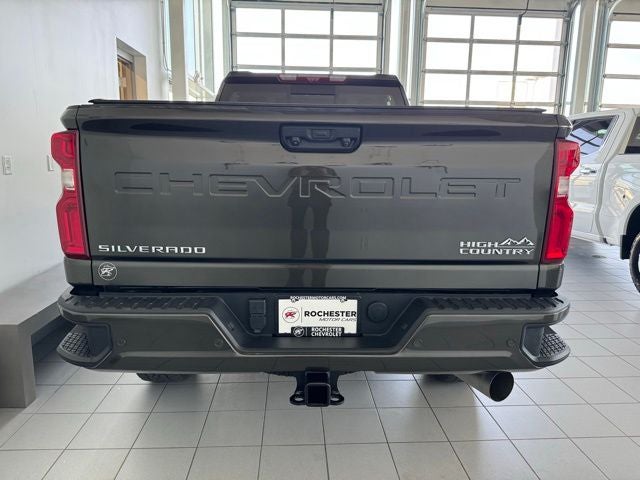 2022 Chevrolet Silverado 3500HD High Country