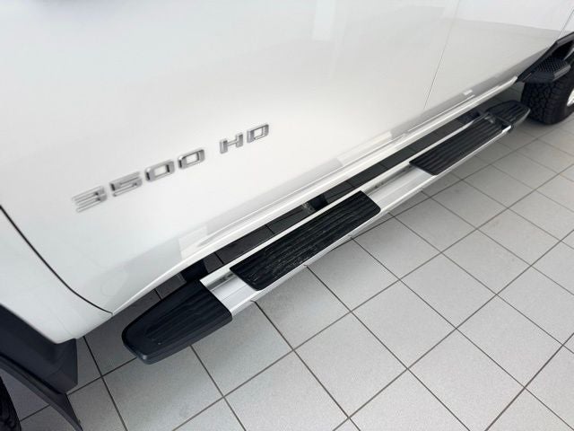 2022 Chevrolet Silverado 3500HD High Country