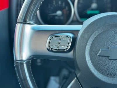 2004 Chevrolet SSR Base