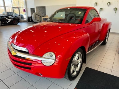 2004 Chevrolet SSR Base