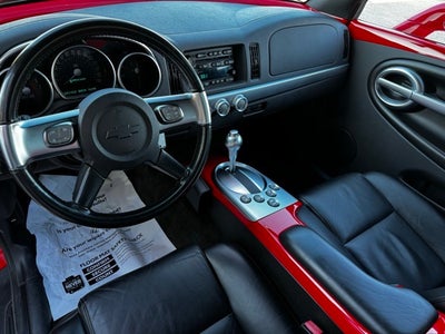 2004 Chevrolet SSR Base