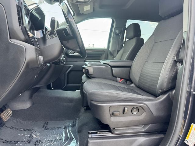2024 Chevrolet Silverado 1500 LT LT1