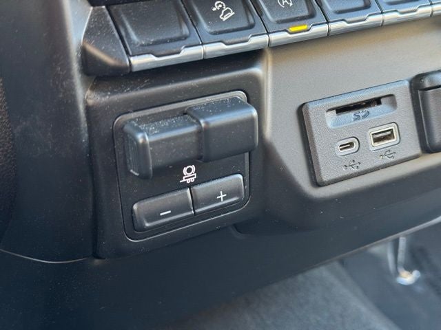 2021 Chevrolet Silverado 1500 LT LT1