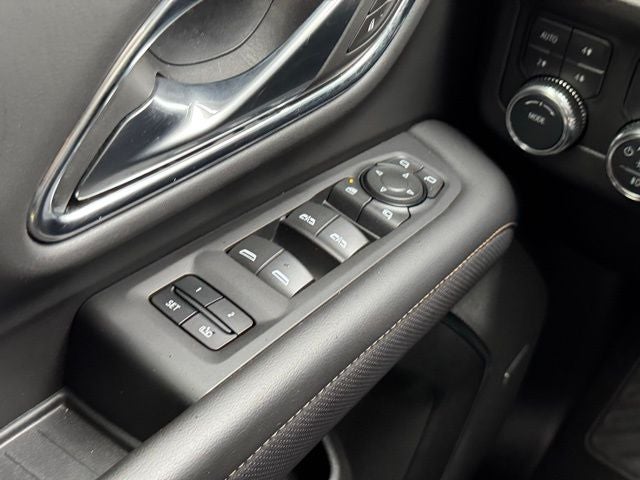 2024 GMC Yukon XL AT4