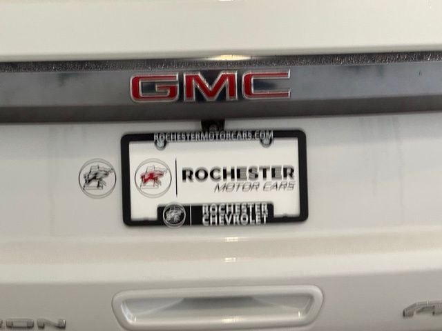 2024 GMC Yukon XL AT4