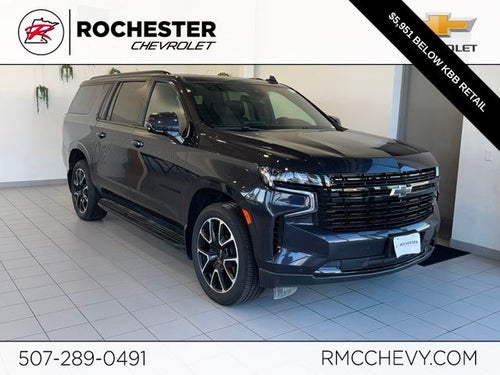 2023 Chevrolet Suburban RST