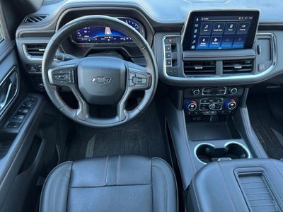 2023 Chevrolet Suburban RST