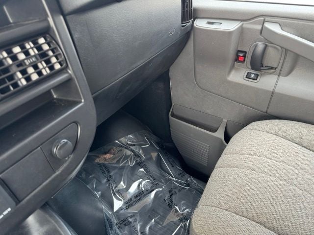 2021 GMC Savana 3500 Work Van