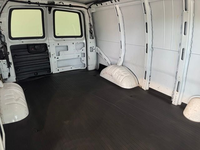 2021 GMC Savana 3500 Work Van