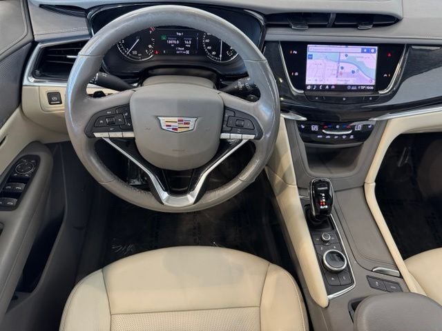 2020 Cadillac XT6 Premium Luxury