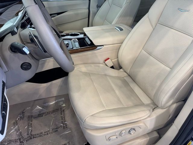 Used 2025 Cadillac Escalade Sport Platinum with VIN 1GYS9GRL0SR181131 for sale in Rochester, Minnesota