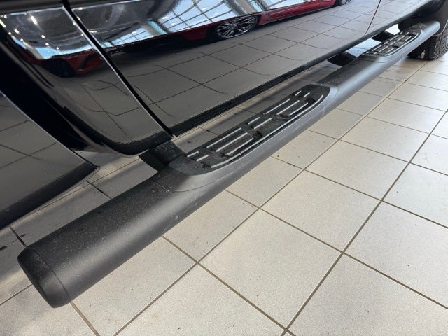 2020 Nissan Titan SV