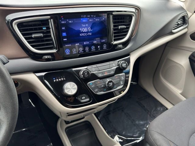 2017 Chrysler Pacifica Touring