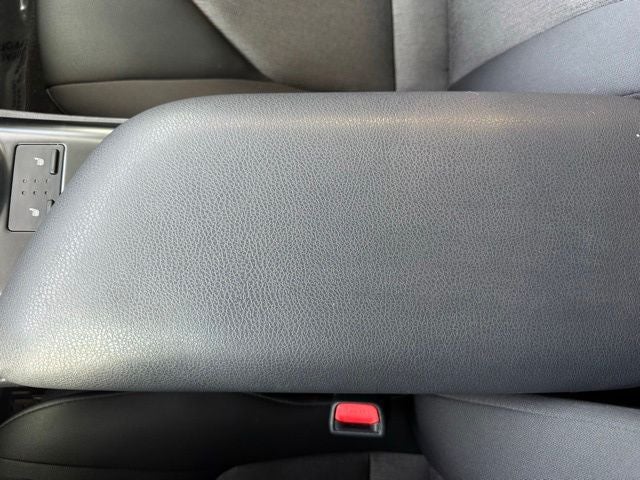 2018 Toyota Camry Hybrid LE