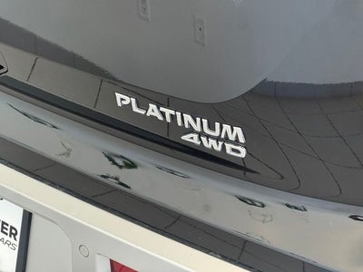2025 Nissan Pathfinder Platinum