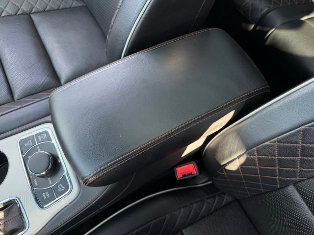 2020 Jeep Grand Cherokee Summit