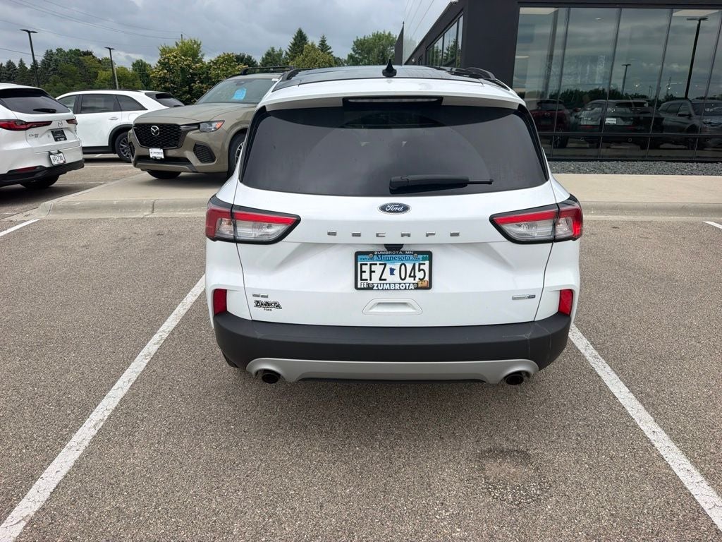 2020 Ford Escape SE