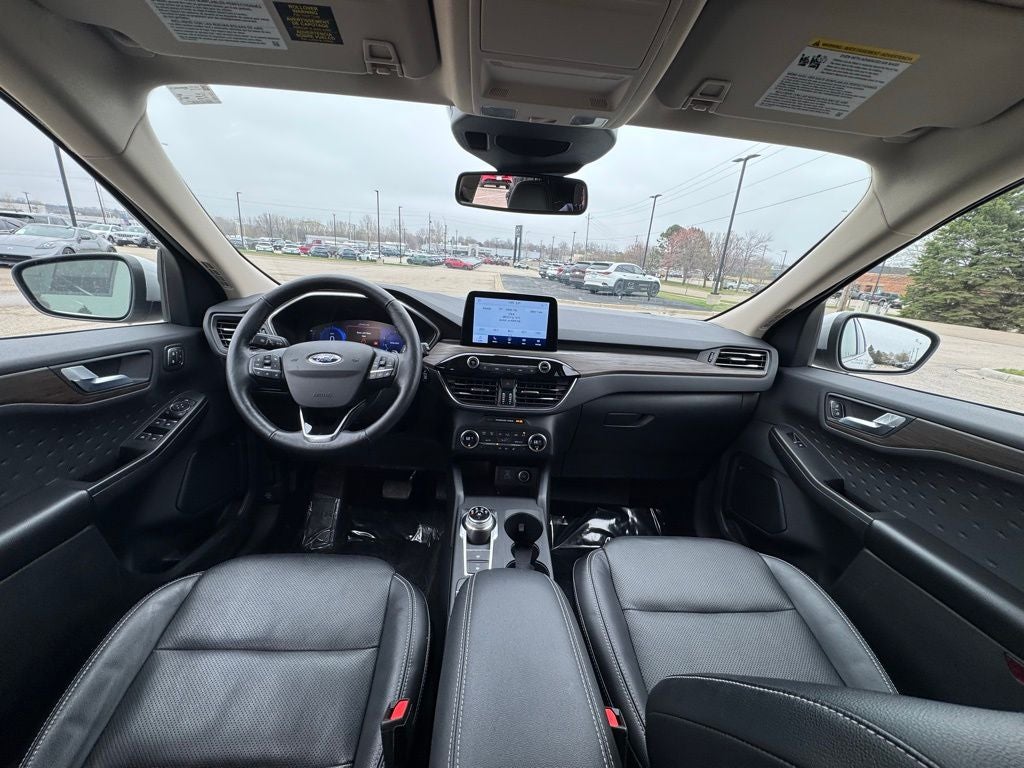 2020 Ford Escape Titanium