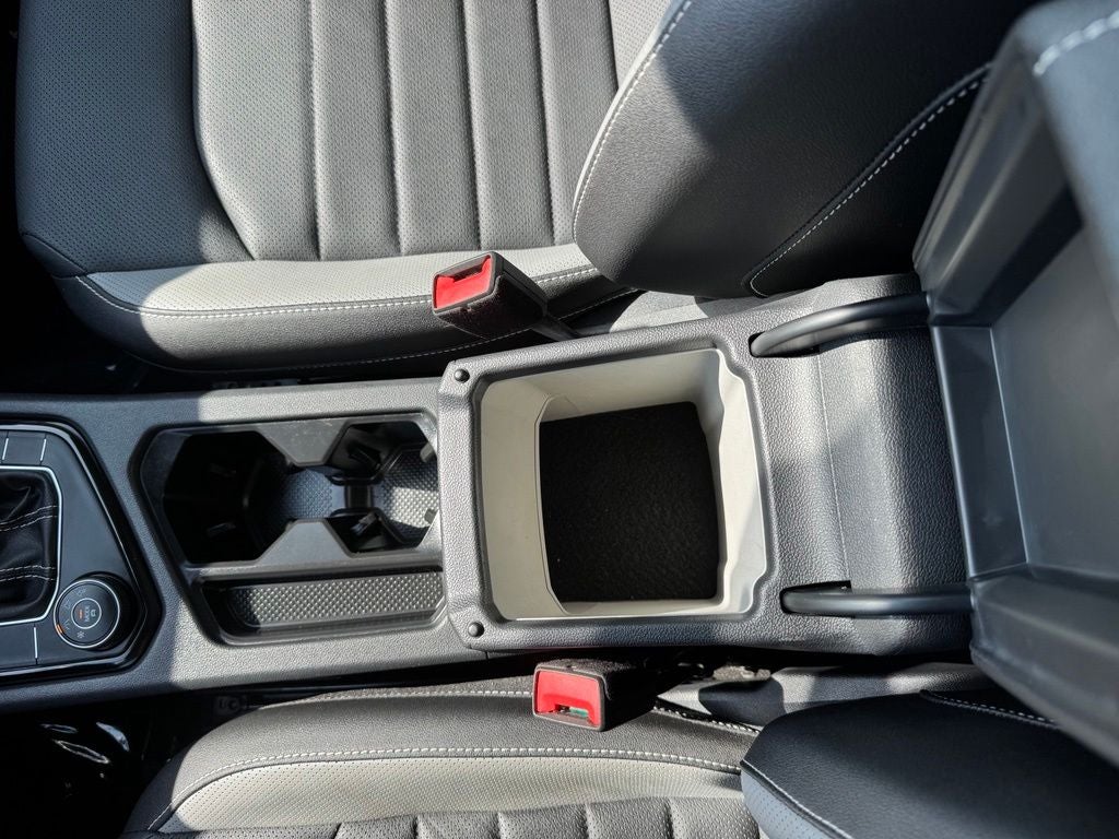 2024 Volkswagen Taos 1.5T SEL