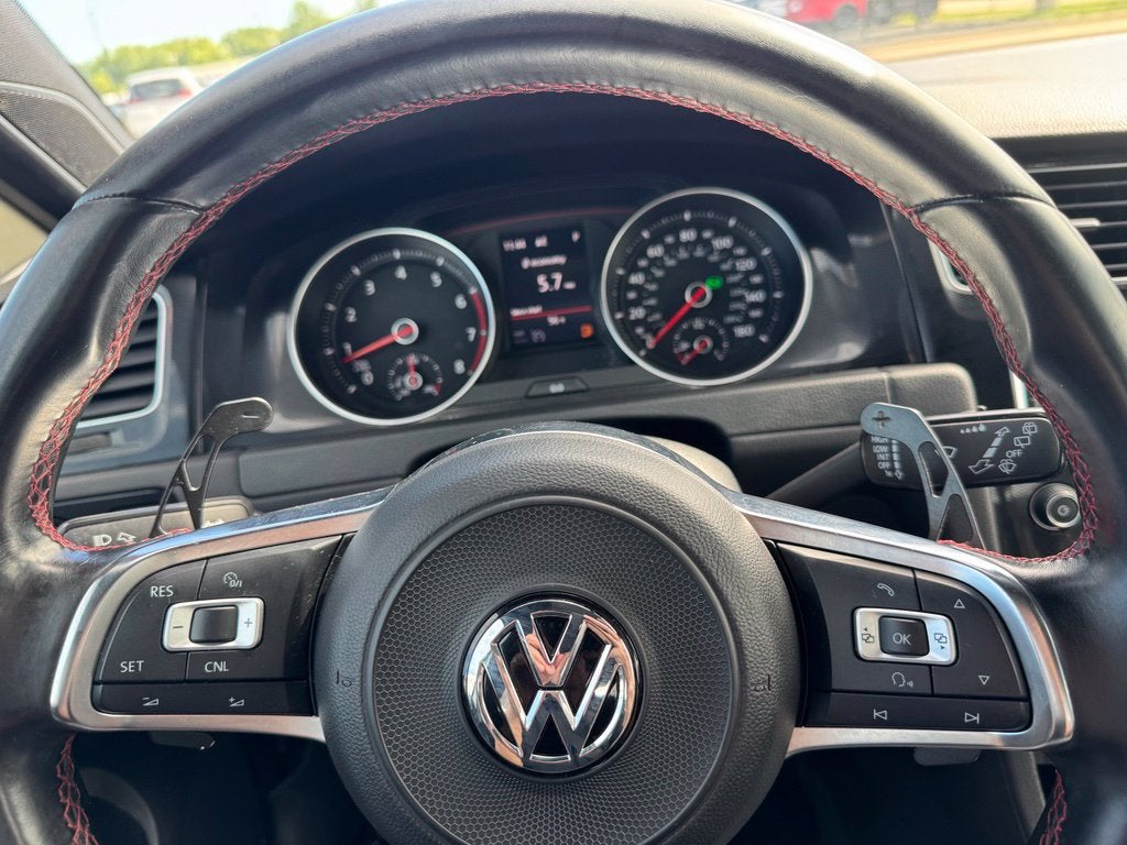 2017 Volkswagen Golf GTI SE